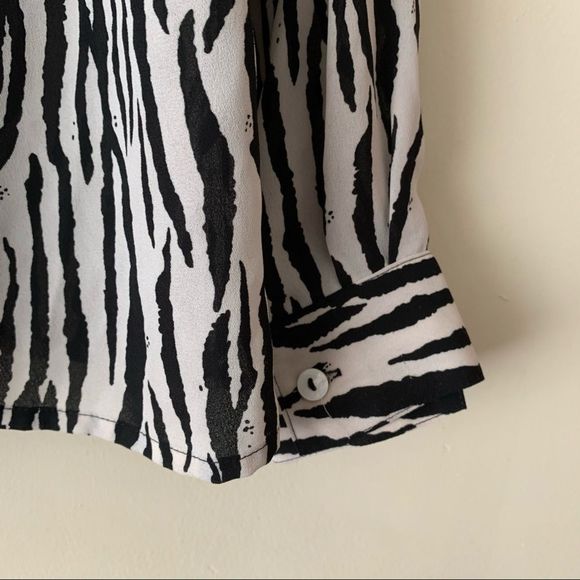 Zebra Print Tie Neck Blouse - Picture 3 of 7